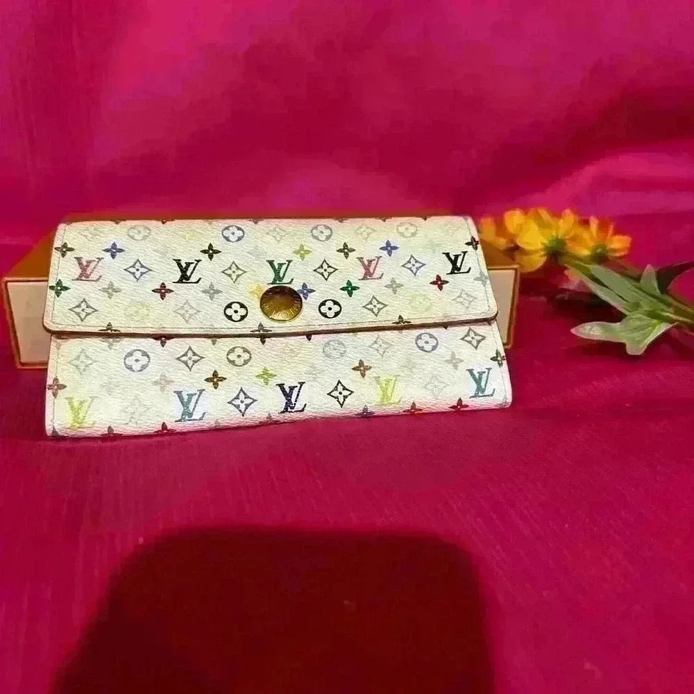 🔥 🌹 Vuitton Multicolor Sarah wallet  🌹 🔥